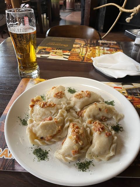 【吃喝在波蘭】波蘭斯武比采咖啡店及餐廳探訪