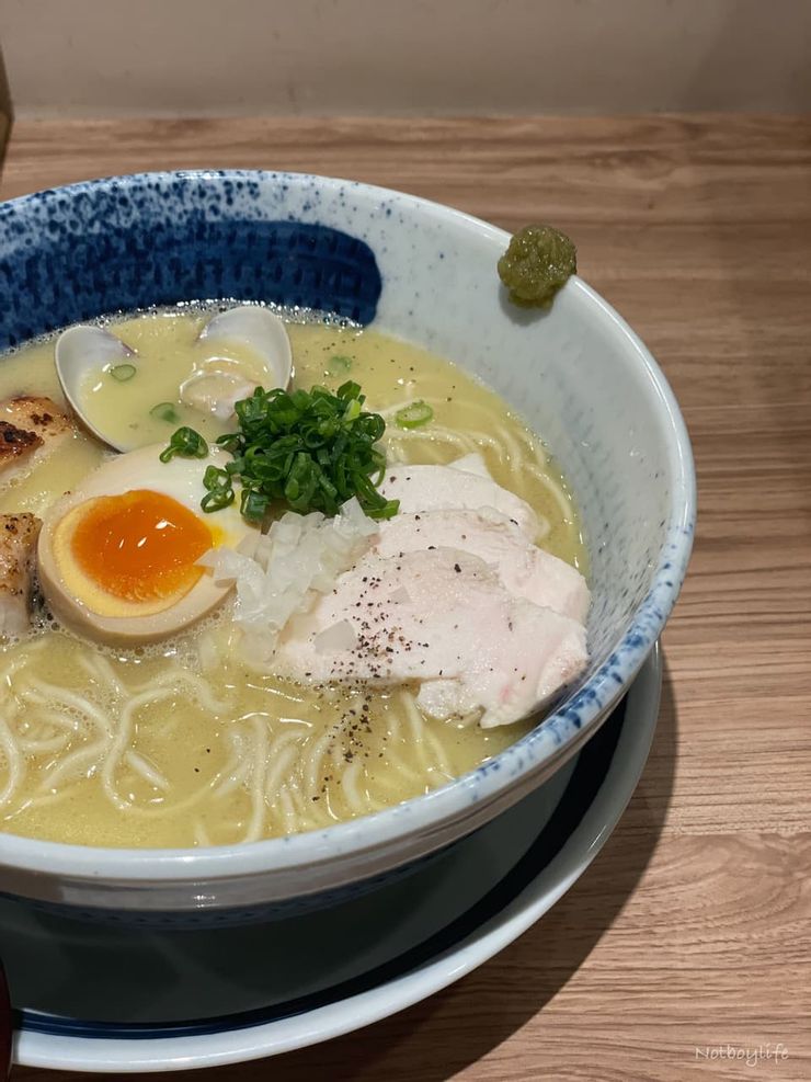 鹽味蛤蜊雞白湯